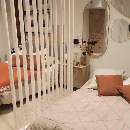 Appartement Vacanze Gallery 189 Vicino Stazione *