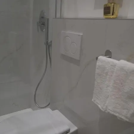 Vacanze Gallery 189 Vicino Stazione La Spezia